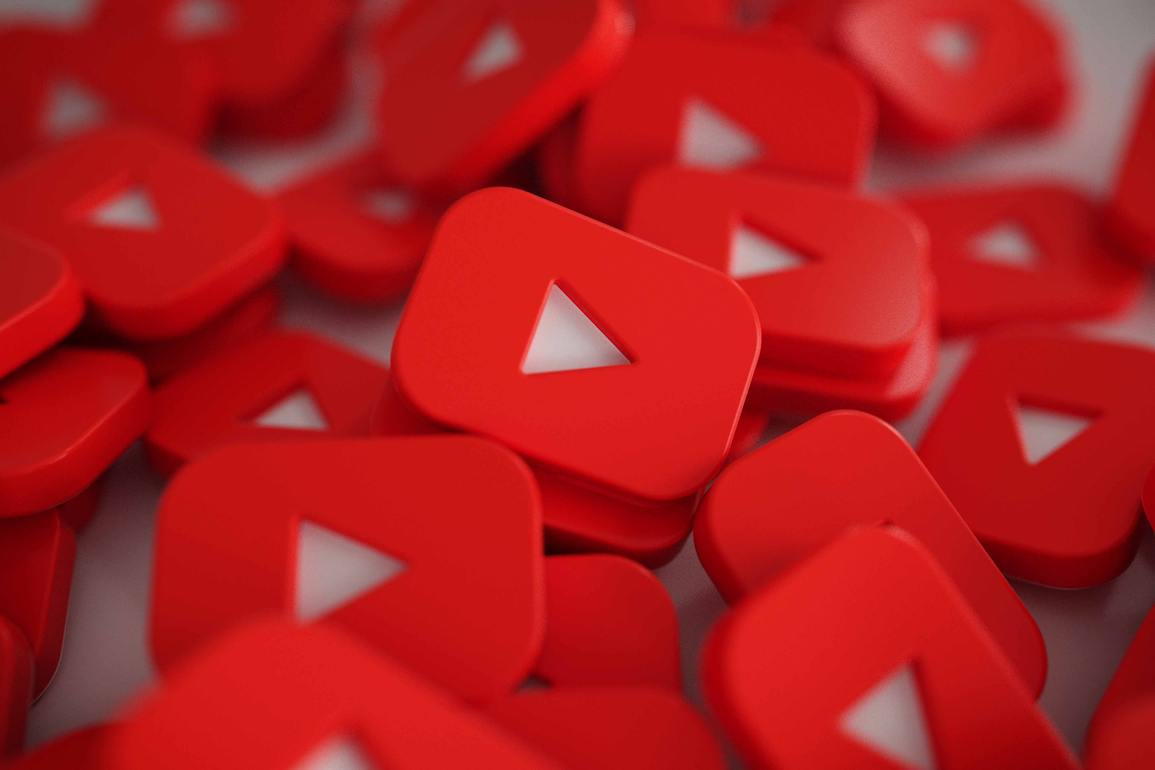 YouTube yeu cau cac YouTuber muon kiem tien phai tao ra video mang tinh nguyen ban, chan thuc. Do hoa: Cat Tien