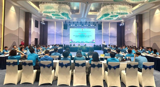 Công đoàn TKV tổ chức cho hơn 3,2 vạn lượt NLĐ đi du lịch 6 tháng đầu năm
