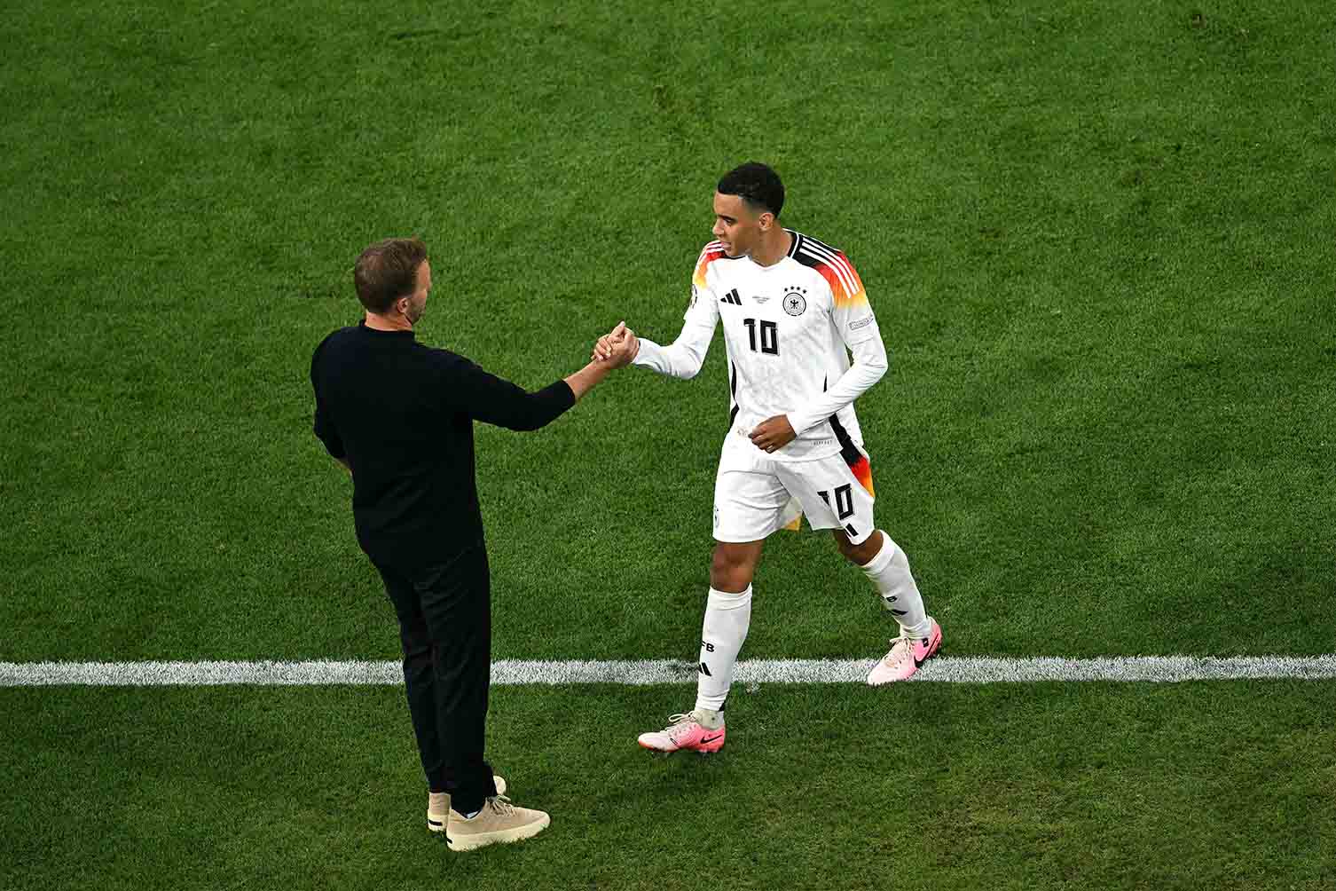 Khong chi Bayern Munich, doi tuyen Duc cung khong co su phuc vu cua Jamal Musiala trong nhung tran dau o cac dot FIFA Days sap toi. Anh: AFP