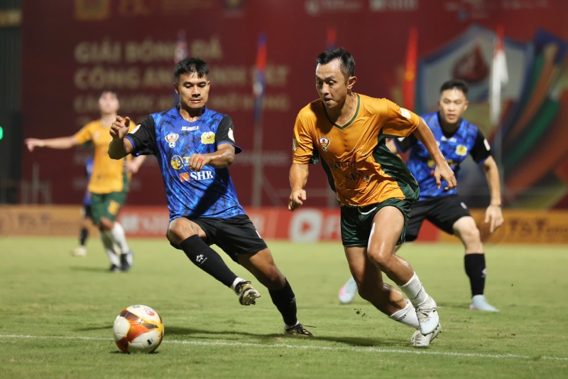 Doi CAND Viet Nam I thang dam Australia. Anh: Minh Dan