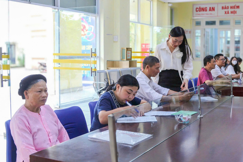 Lang Son gaspille une serie de procedures administratives les entreprises en beneficient. Photo : Khanh Linh
