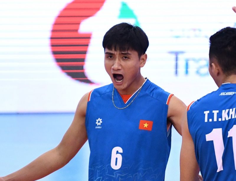 베트남 배구 대표팀 2025년 SEA V.리그에서 캄보디아와 격돌. 사진: 베트남 배구