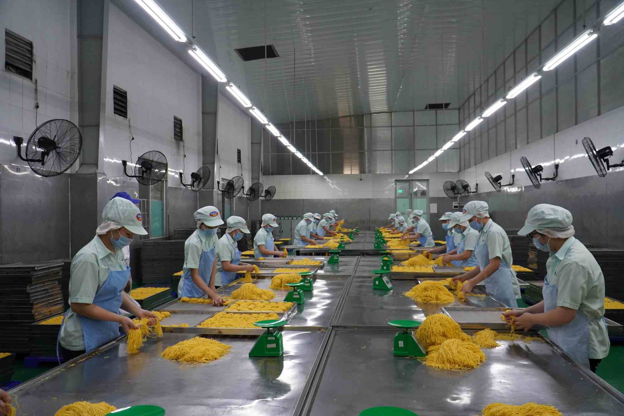 호치민시 기업은 사업과 생산에 더 유리합니다. 사진: Anh Tu