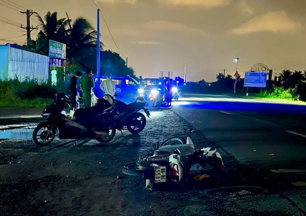 Hien truong vu tai nan khien 1 nguoi tu vong. Anh: Duy Tuan