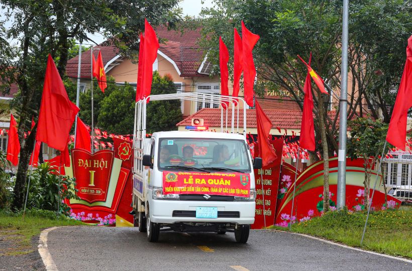 Lực lượng công an trên toàn tỉnh Lâm Đồng đồng loạt ra quân tấn công trấn áp tội phạm. Ảnh: Lam Hồng