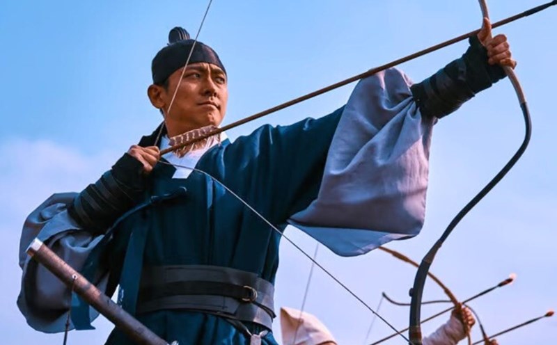 Actor Joo Ji Hoon in the film "Kingdom" by screenwriter Kim Eun Hee. Photo: Netflix
