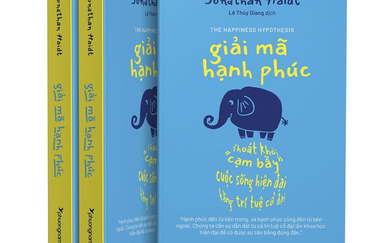 The book "Gie ma hanh phuc" is jointly published by Phuong Nam Book and the World Publishing House. Photo: Publishing House