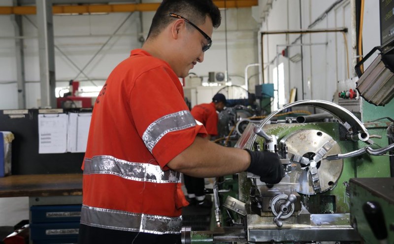 가공 및 제조 산업은 2025년 3분기 Khanh Hoa 노동 수요의 470%를 차지합니다. 사진: Phuong Linh