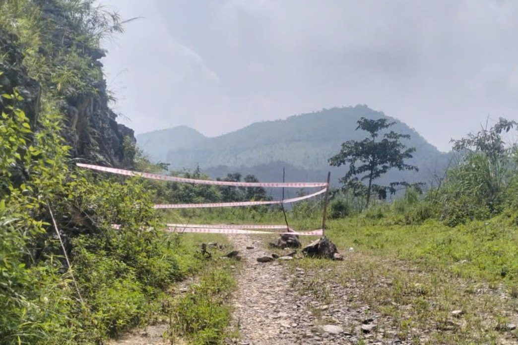 Hien khu vuc diem sut da duoc rao chan de dam bao an toan. Anh: Viet Hoan.