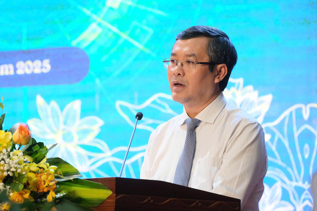 Thu truong Bo GDDT Nguyen Van Phuc. Anh: Van Trang