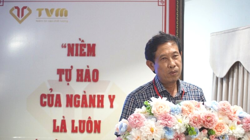 Pho Giam doc So Y te Ca Mau Pham Van Tung phat bieu tai buoi le. Anh: Nhat Ho