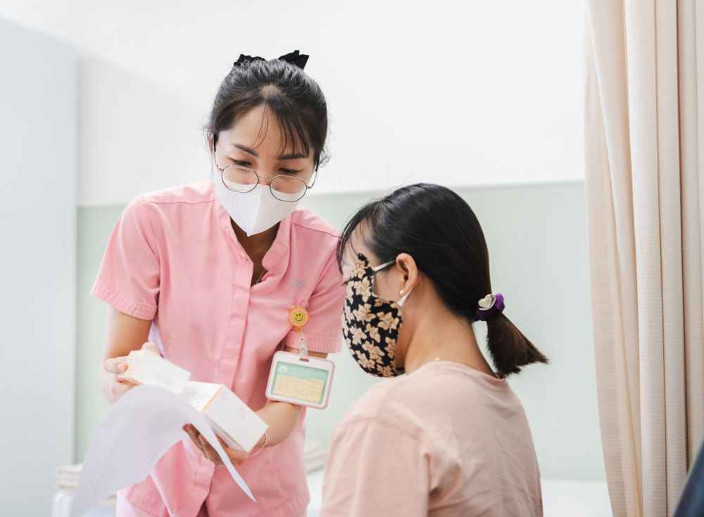 Phu nu doc than chi can co nguyen vong la co quyen sinh con bang IVF. Anh: IVF Hong Ngoc