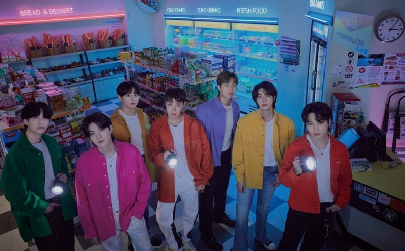 BTS band. Photo: Lotte