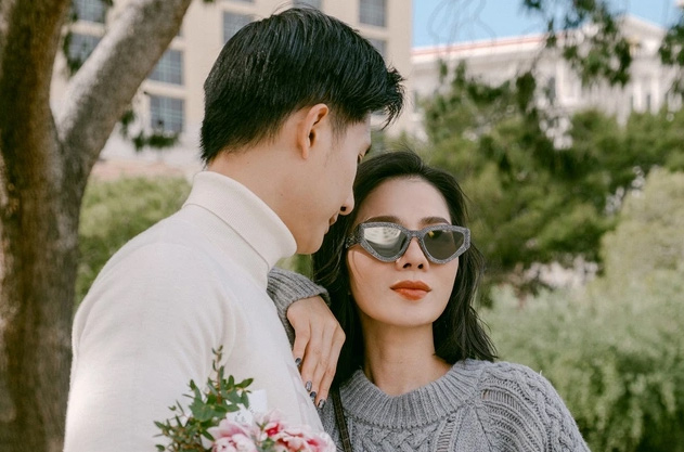 Le QuyenとLam Bao Chau。写真：Le QuyenのMV