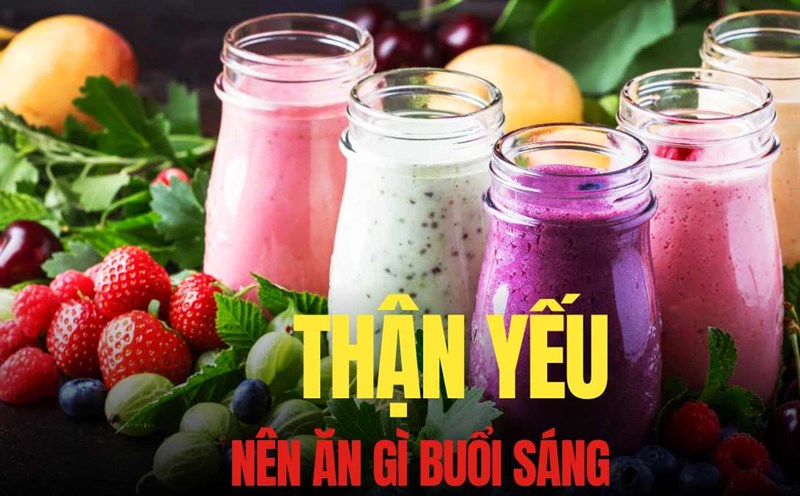 Berry smoothies mixed with almond milk contain little potassium, but are rich in antioxidants, which are gentle on the kidneys. Graphics: Tra My