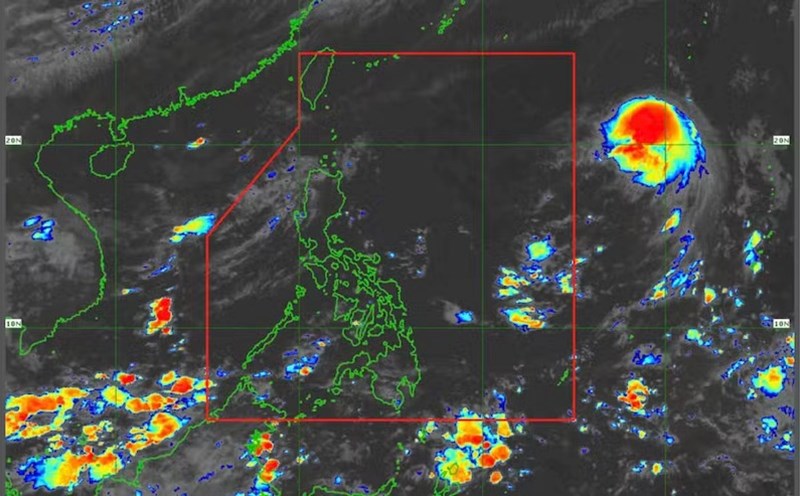 Typhoon Podul is moving over the Pacific Ocean. Satellite photo: PAGASA
