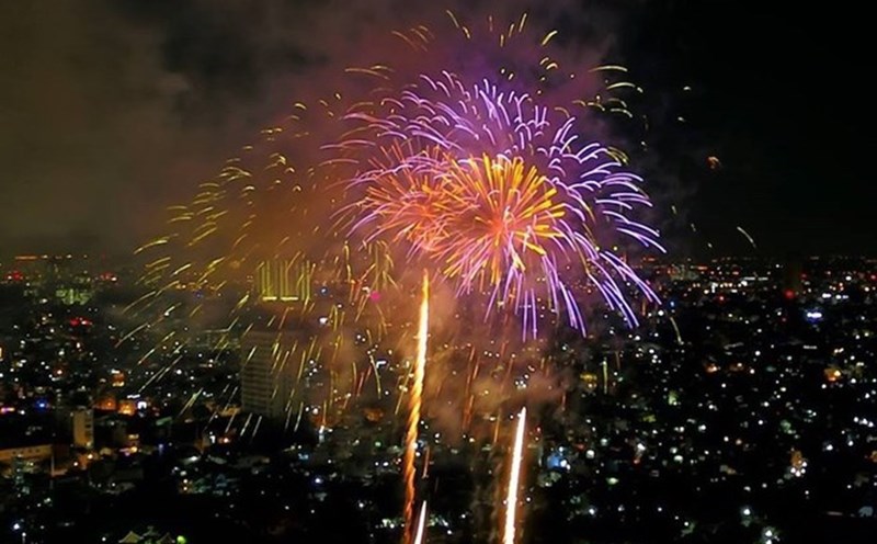 Hanoi will launch fireworks on the evening of August 10. Photo: Ngoc Tien