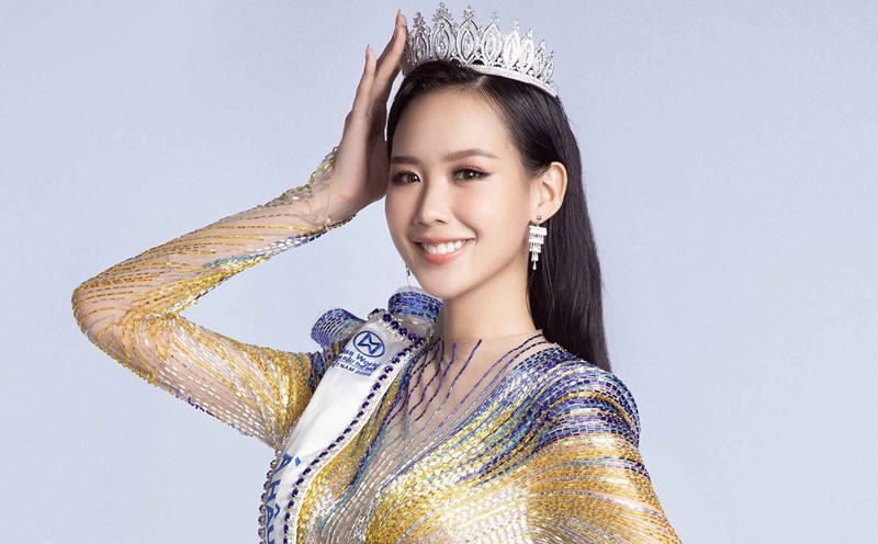 Miss Bao Ngoc. Photo: Sen Vang.