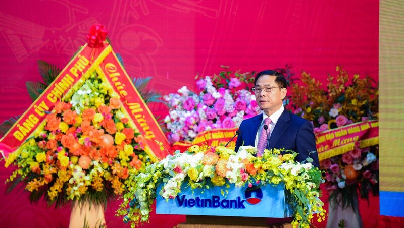 Dong chi Bui Thanh Son - Uy vien Ban Chap hanh Trung uong Dang, Pho Thu tuong Chinh phu, Bo truong Bo Ngoai giao phat bieu chi dao. Anh: