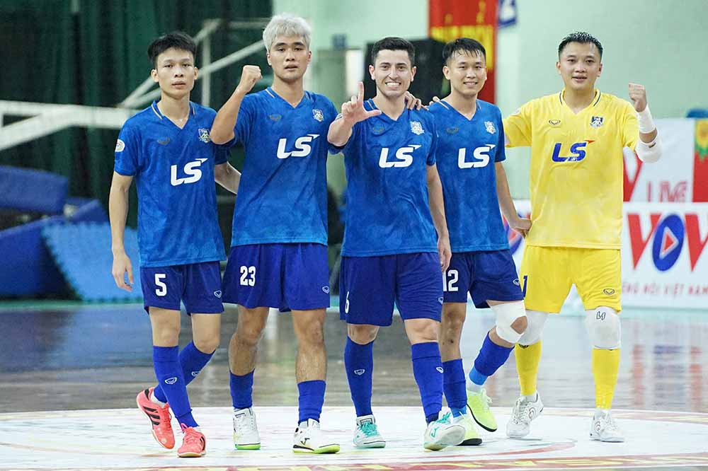 Thai Son Bac (photo) vs Thai Son Nam HCMC in the 2025 National Cup futsal final. Photo: VFF