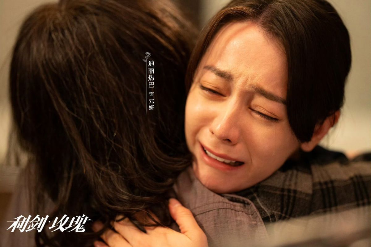 Canh phim khien dao dien