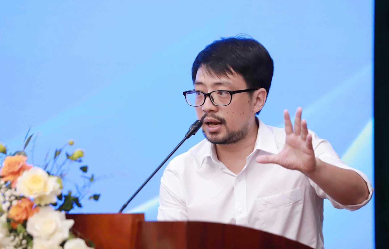 Ong Nguyen Phong Anh, chuyen gia AI, du an nang cao nang luc tri tue nhan tao tao sinh META – VNU. Anh: To The