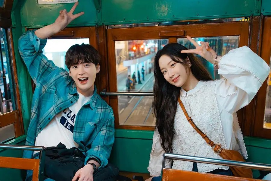 映画中のイ・ジョンソク、ムン・ガヨン。写真:映画プロデューサー、ソチョ区弁護士