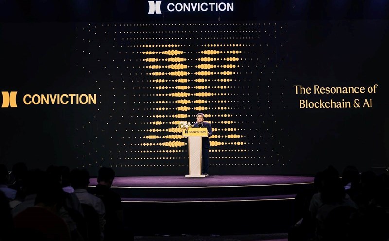 Conviction 2025 focuses on breakthrough applications of blockchain and NFT technology in Vietnam. Photo: Xuan Tien