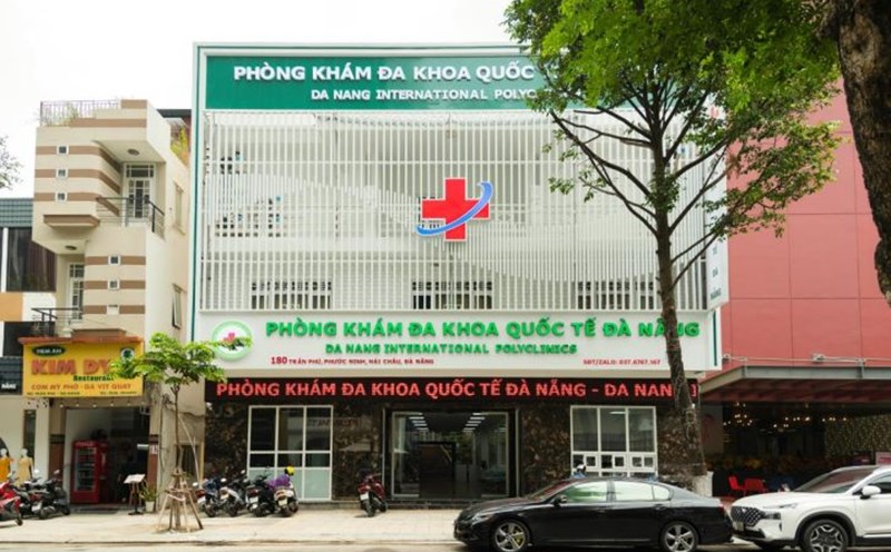 The Da Nang Department of Health suspends clinic operations related to the fake doctor case. Photo: Nguyen My