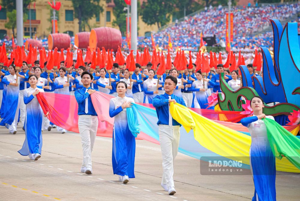 Khoi Thanh nien Viet Nam. Anh: Tuan Anh