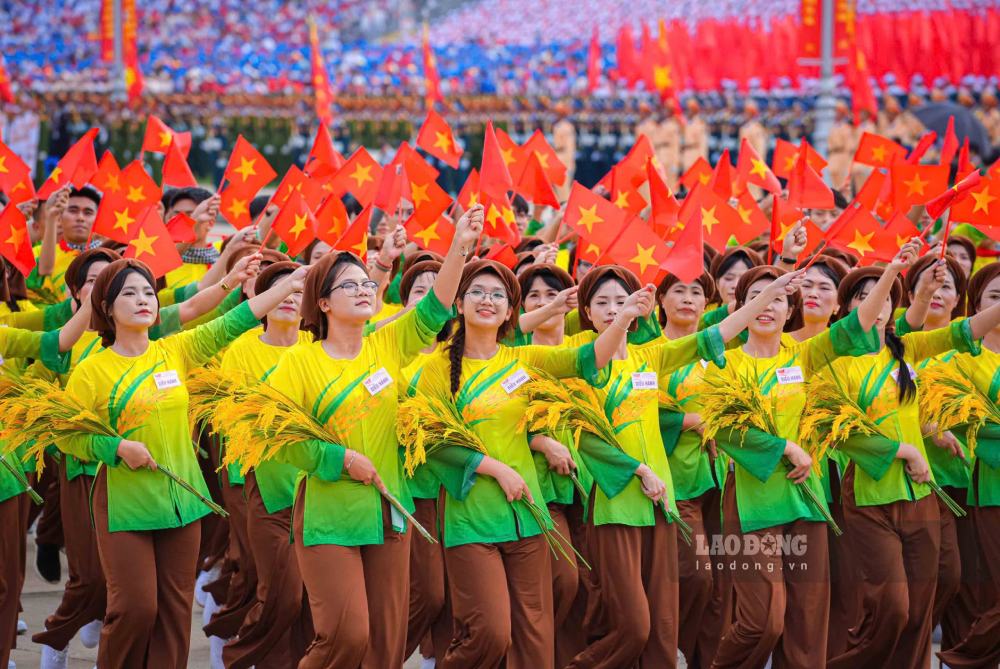 Khoi Nong dan Viet Nam. Anh: Tuan Anh