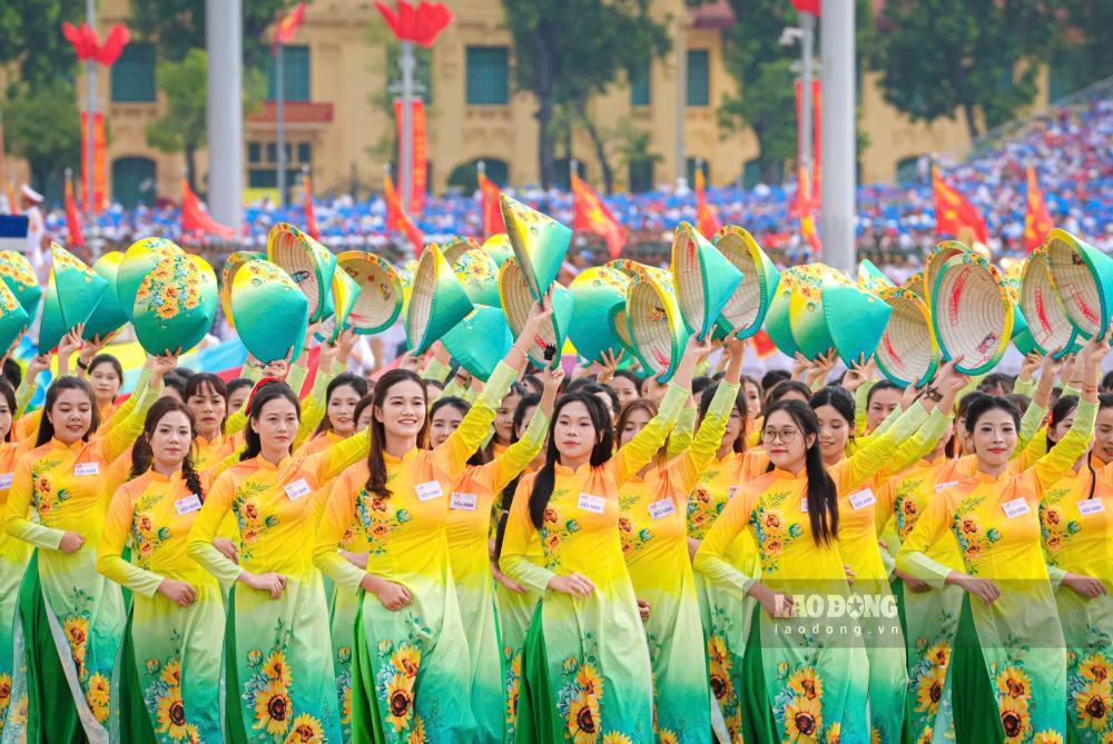 Khoi Phu nu Viet Nam. Anh: Tuan Anh