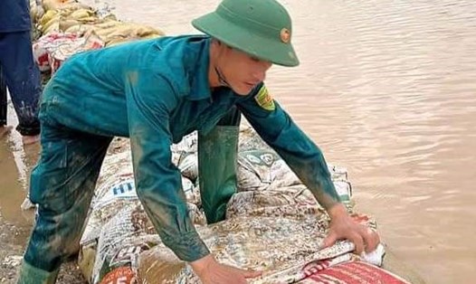 Thôn đội trưởng được hưởng phụ cấp hằng tháng, phụ cấp chức vụ. Ảnh: Bảo Hân