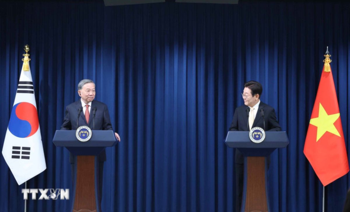 General Secretary To Lam and President of South Korea Lee Jae Myung met with the press. Photo: VNA