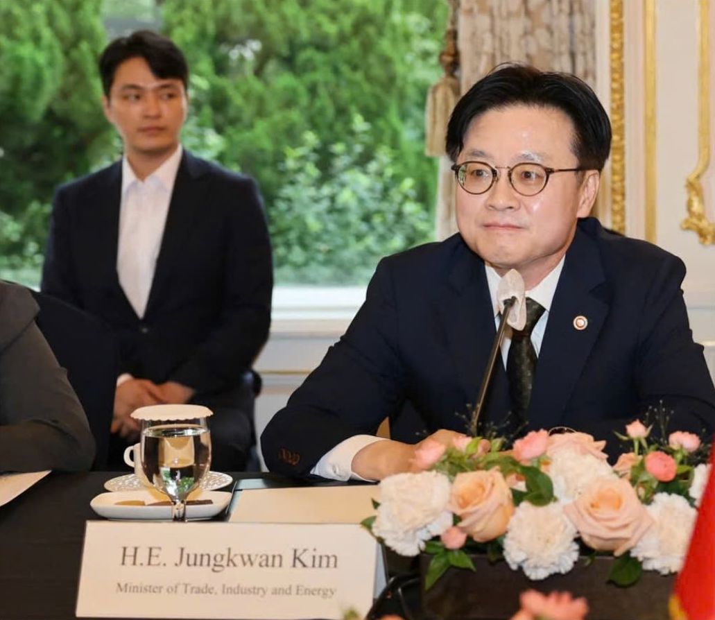 Bo truong Kim Jungkwan danh gia cao quan he hop tac thuong mai, cong nghiep, nang luong giua hai nuoc Viet Nam - Han Quoc.