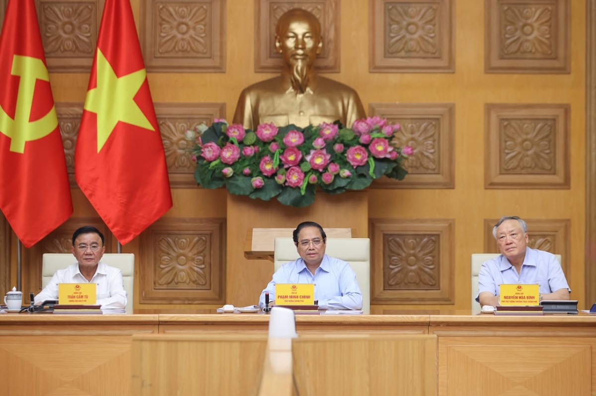 Cac lanh dao tham du cuoc hop. Anh: Nhat Bac