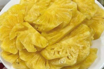 The reason pineapple is an anti-inflammatory superfood that is good for the heart, diabetes and liver. Photo: Kieu Vu