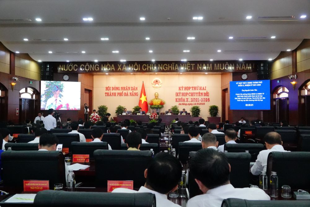 Ky hop HDND thu 2, khoa X TP Da Nang. Anh: Tran Thi