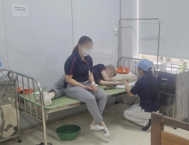 Preliminary conclusion of the Department of Food Safety and Hygiene of Hung Yen province on the case of workers suspected of food poisoning. Photo: Anh Nguyen