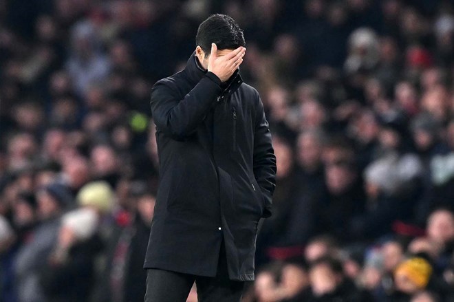 Mikel Arteta tung bi chi trich rat nhieu vi Arsenal thieu mot so 9 dich thuc. Anh: AFP
