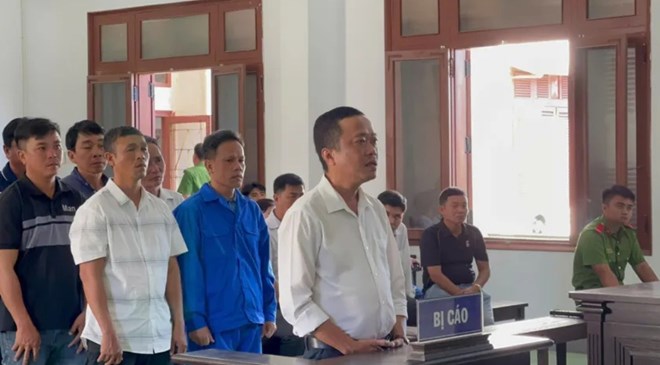 Nhiều cựu cán bộ ở Đắk Lắk lãnh án tù vì để xảy ra phá rừng, khai thác cát trái phép