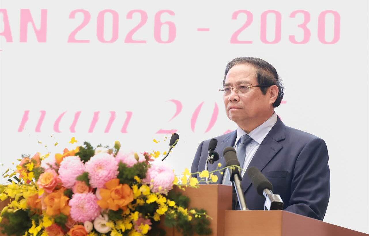 Prime Minister Pham Minh Chinh pointed out the bottlenecks in disbursing the national target program. Photo: Hai Nguyen