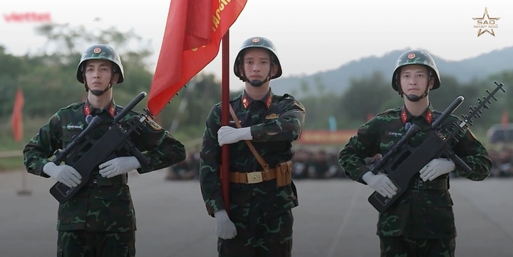 Thuong uy Le Hoang Hiep gay sot khi xuat hien o Sao nhap ngu. Anh: Nha san xuat Sao nhap ngu