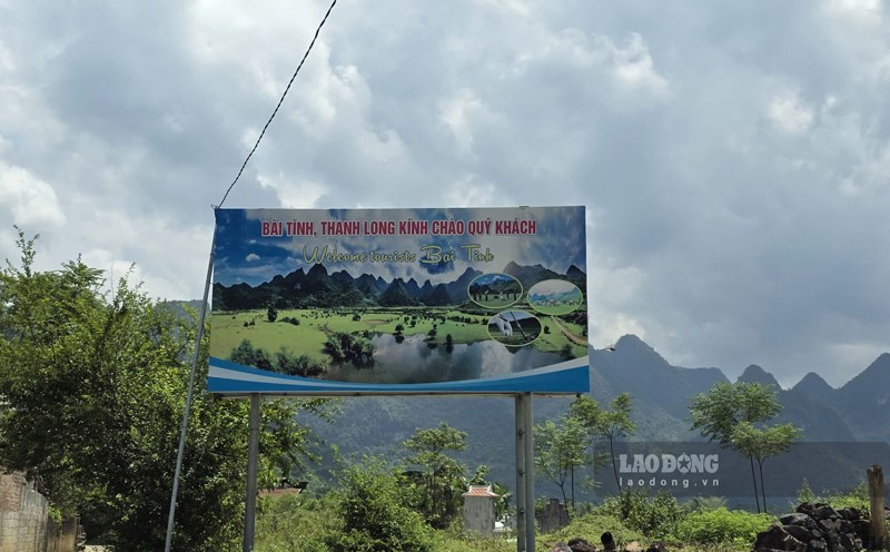 The operation of the Tap Na Bauxite mine means that the Bai Tinh natural golf course is gradually disappearing. Photo: Tan Van
