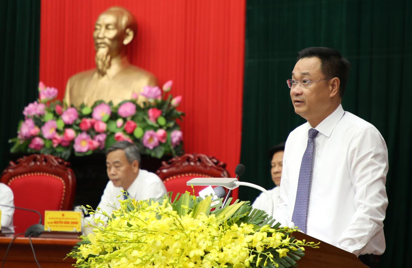 Quang Tri Provincial Party Secretary Le Ngoc Quang said that it is necessary to seize the opportunity to make a breakthrough in development. Photo: Cong Sang