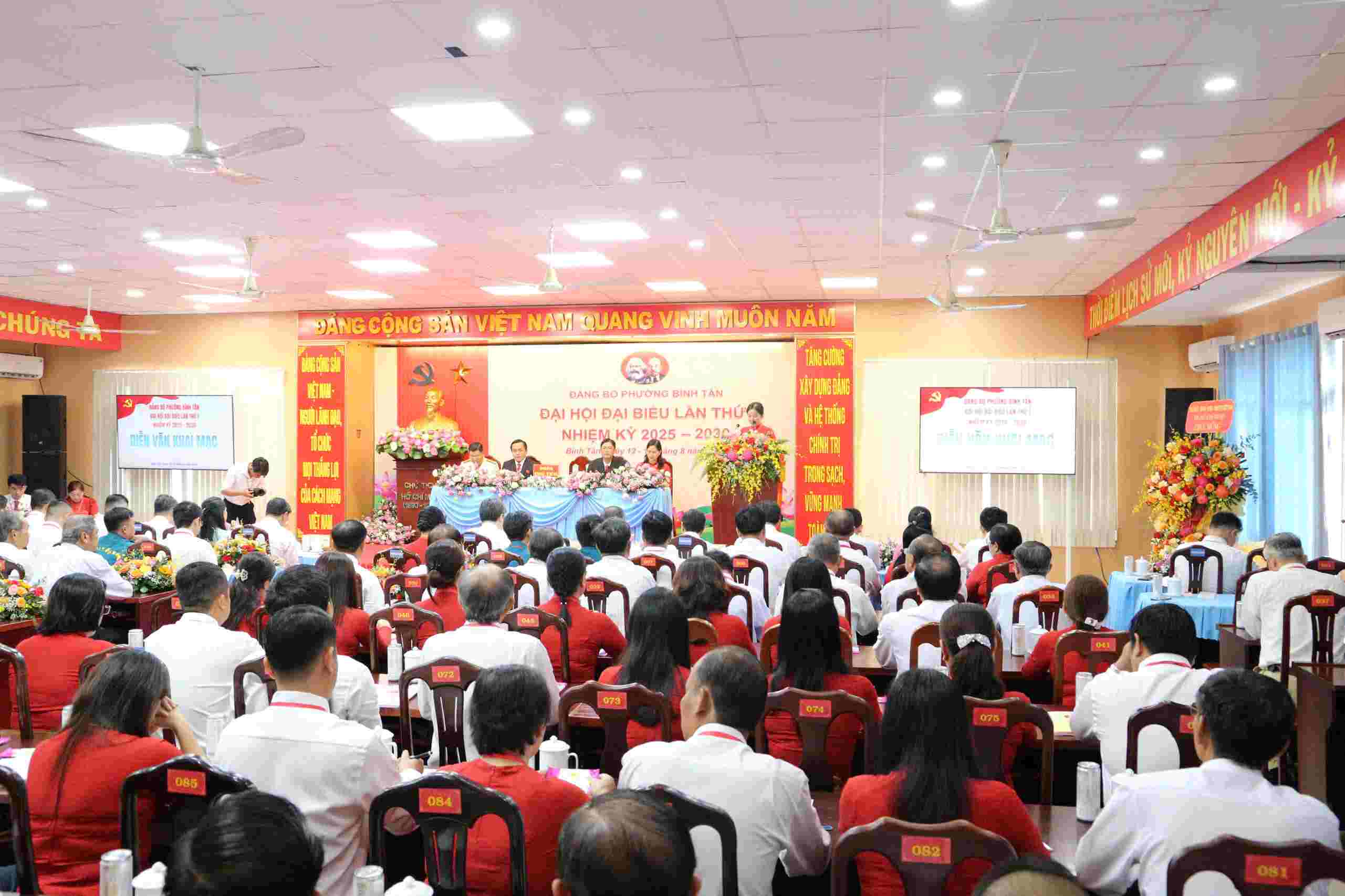 Dai hoi Dai bieu Dang bo phuong Binh Tan ngay 13.8. Anh: Minh Tam