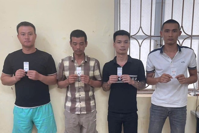 Từ đôi nam nữ trong nhà nghỉ, phát hiện ổ nhóm ma túy ở Hải Phòng