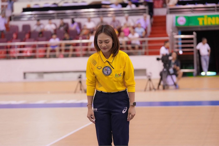Nu trong tai Angkana Wongrot tai giai bong chuyen SEA V.League 2025. Anh: VFV