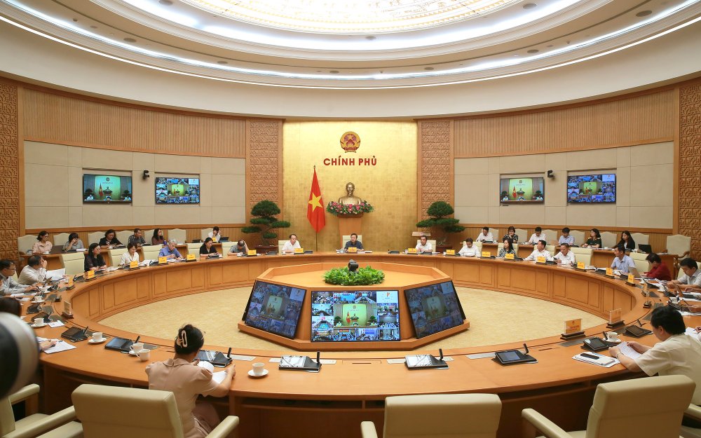 Cuoc hop cho y kien ve du thao Luat Dat dai (sua doi). Anh: VGP