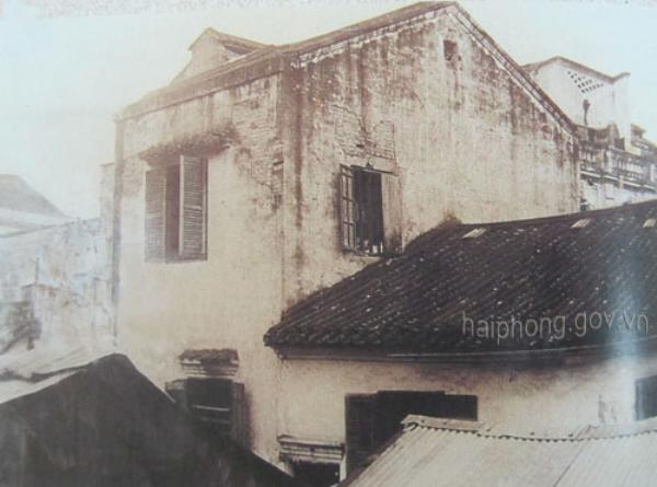 Nha so 1/42 Me Linh, co so lien lac cua Dang Cong san Viet Nam thoi ky 1929-1930. Ảnh tu lieu